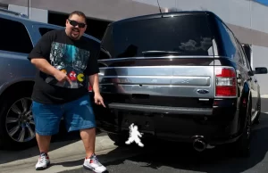 Gabriel Iglesias, “Fluffy”, comparte historias de su vida, su comedia y su pasión por los autos en la nueva temporada de DRIVE de Ford