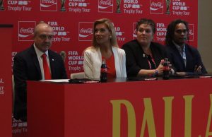 El Tour del Trofeo FIFA patrocinado por Coca Cola Southwest visitó la ciudad de Dallas