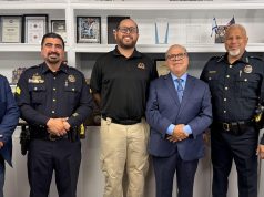 Líderes comunitarios, escuelas y negocios se unen en apoyo a boficiales de la Policia de Dallas