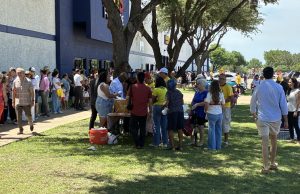 En Dallas se inscribieron 5.869 colombianos y ejercieron el derecho al voto 3.224 personas