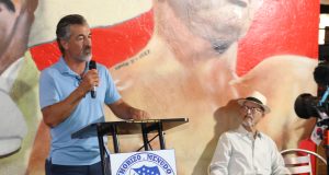 Reunión “Chorizo y Menudo” de LULAC 102 en nueva locación con casa llena en Fort Worth